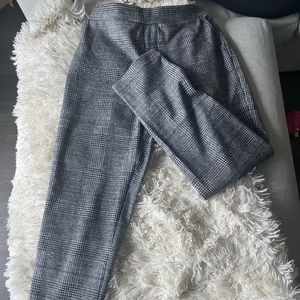 Never worn pants from banana republic